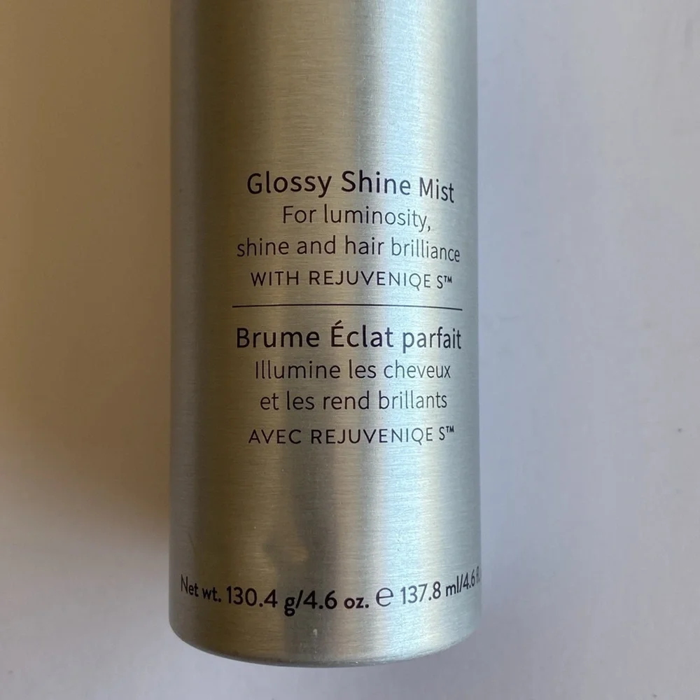Monat glossy shine mist 4.6oz used once